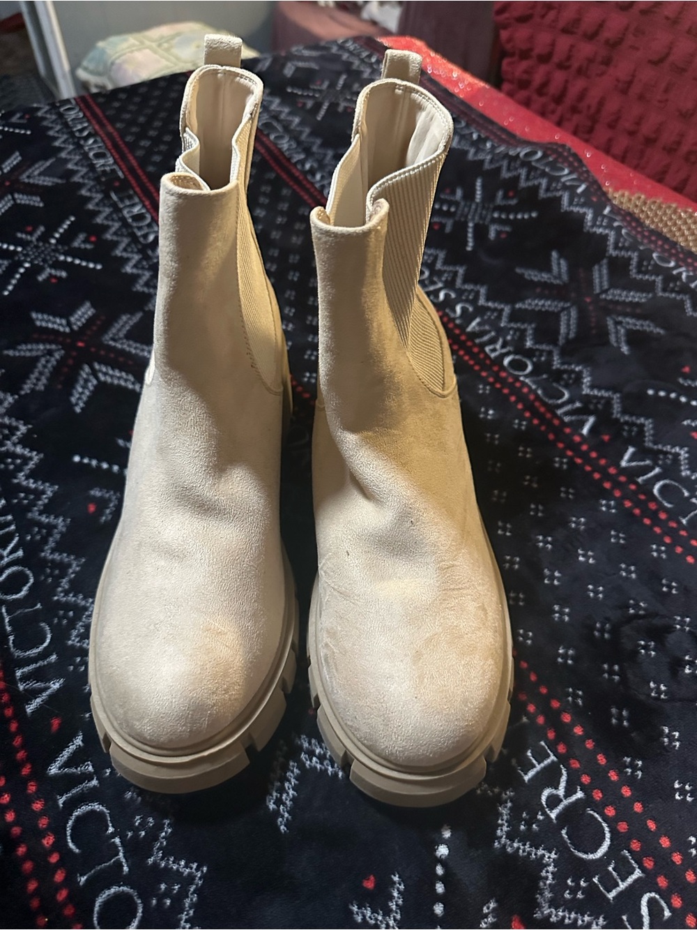 IDIFU Cream Suede Lug-Sole Chelsea Boots